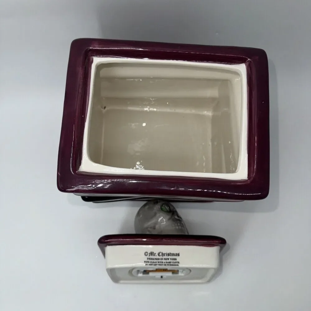 Mr.‎ Christmas Potions Brews Spells Books Cookie Jar Light Up Skull Witchcraft